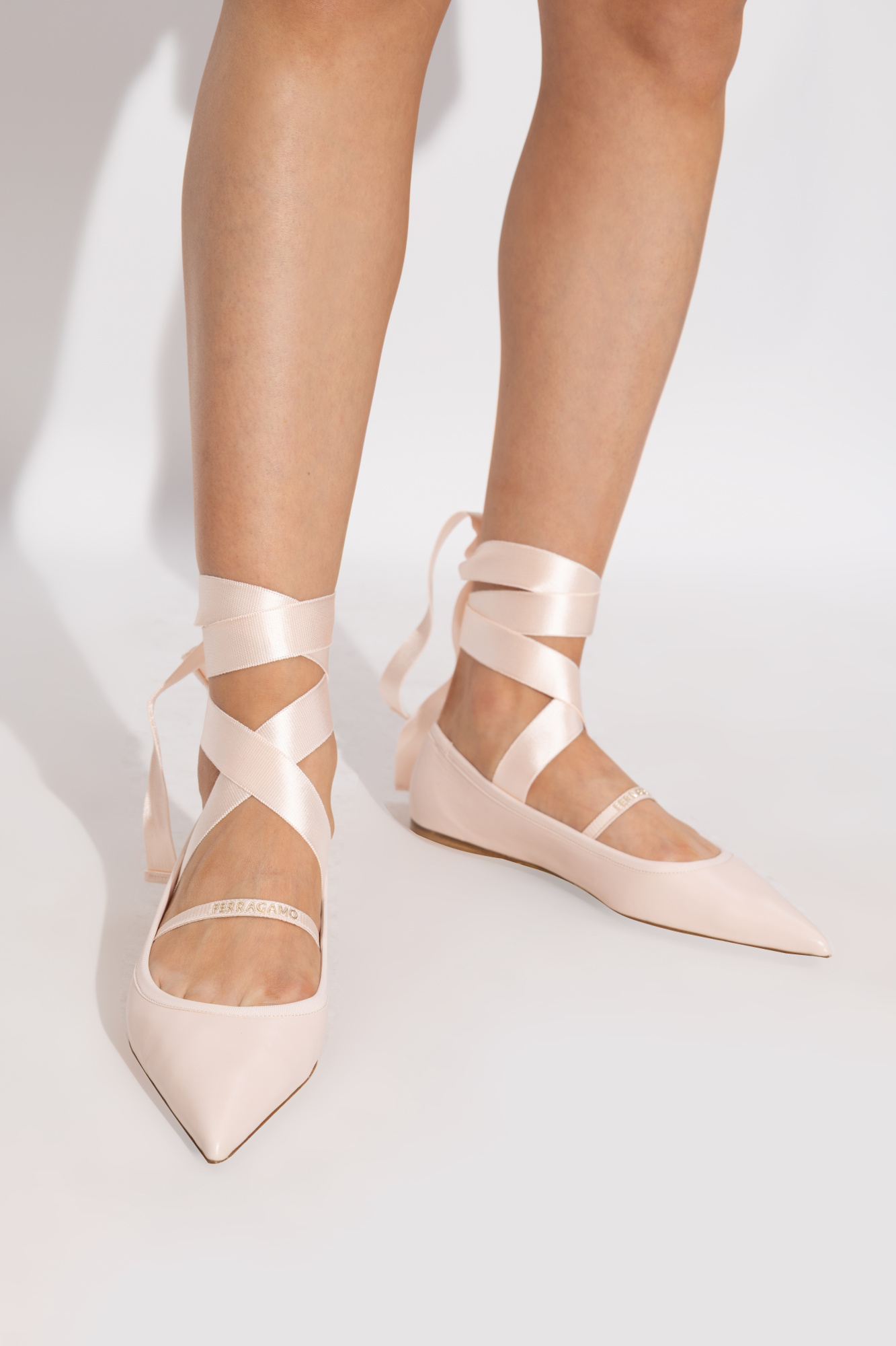 【送料&関税込】Ferragamo Carice Ballet Shoes In Pink Leathe FERRAGAMO Ballet Flats Carice | Women's Shoes | Vitkac